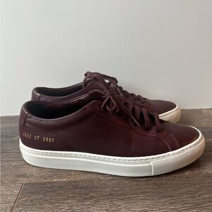 Common Projects Burgundy Sneakers